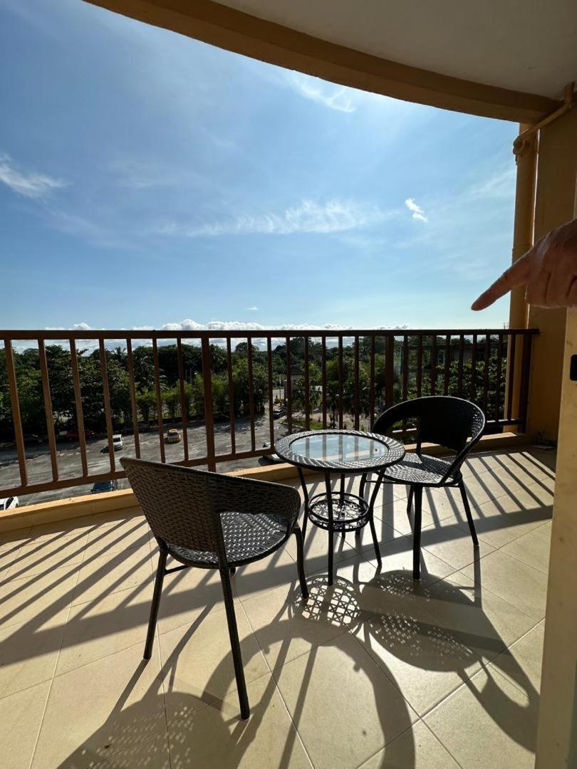Hotel Gold Coast Morib By Tim Exterior foto